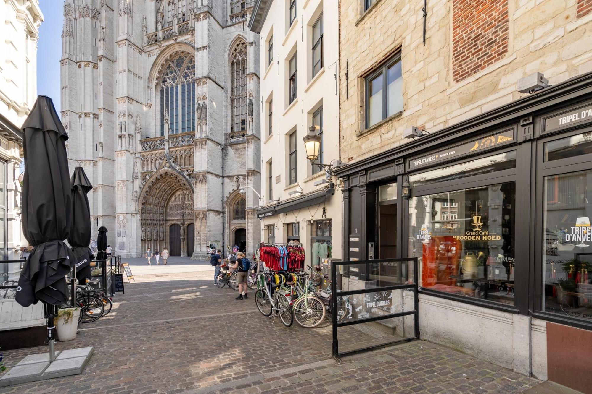 Tempel Cathedral Lodge In The Heart Of Anvers Exterior foto