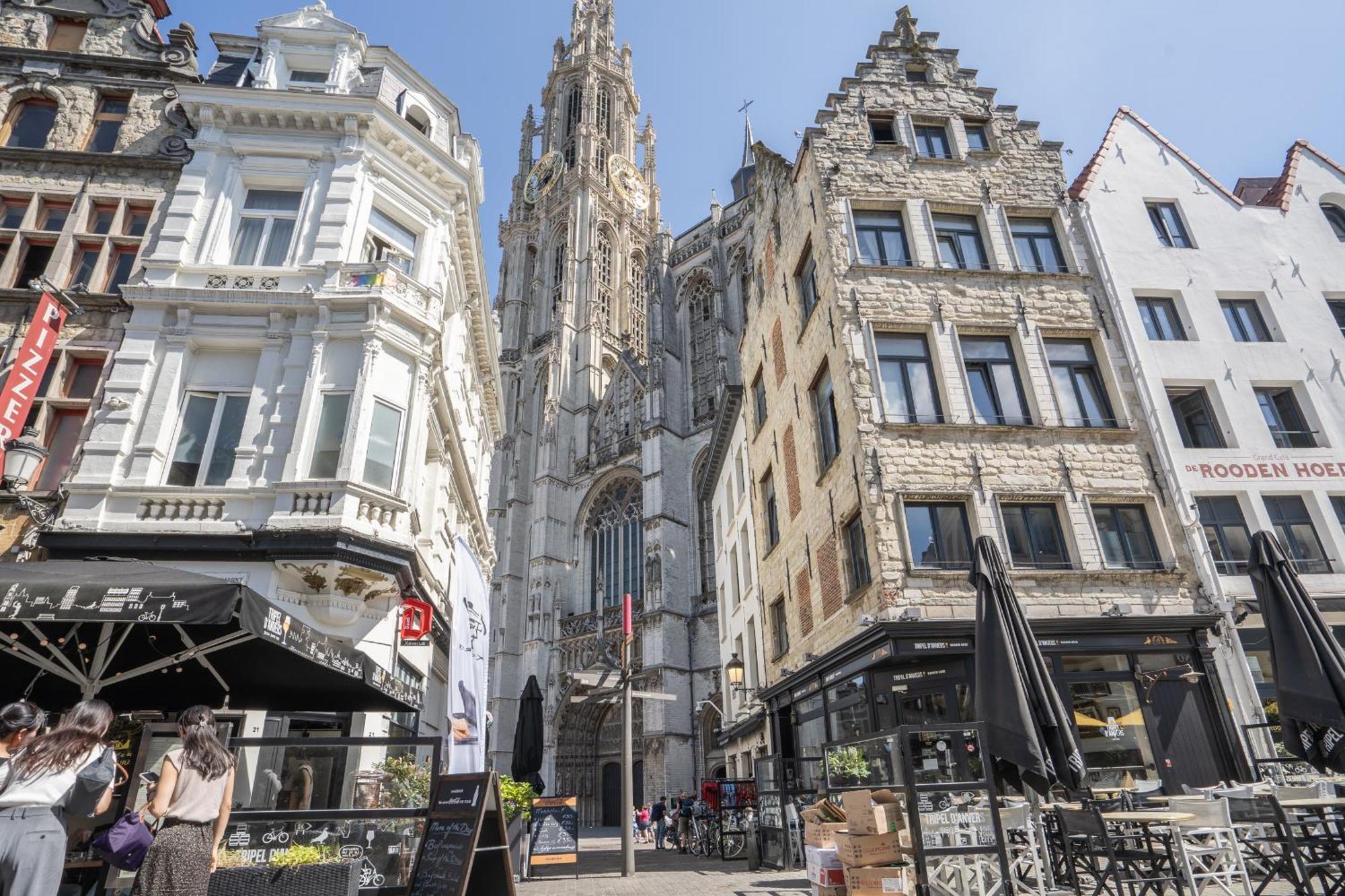Tempel Cathedral Lodge In The Heart Of Anvers Exterior foto
